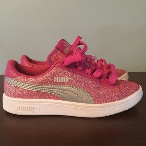 Girls puma pink sparkle size 4